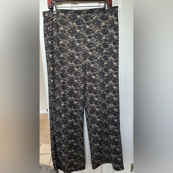 Pants - Lace Print Pants- Large